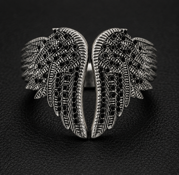 Last Call Ladies Wing Heart Bracelet