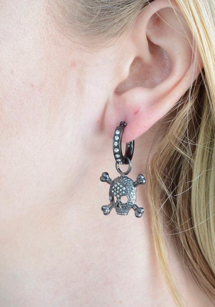 BLING SKULL EARRINGS