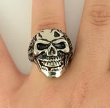 Chained D Skull